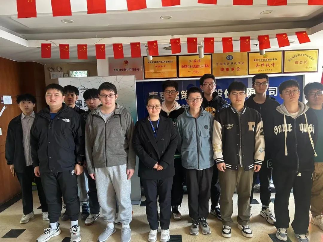 春天最美，萬物復(fù)蘇，正是學(xué)習(xí)的好時光